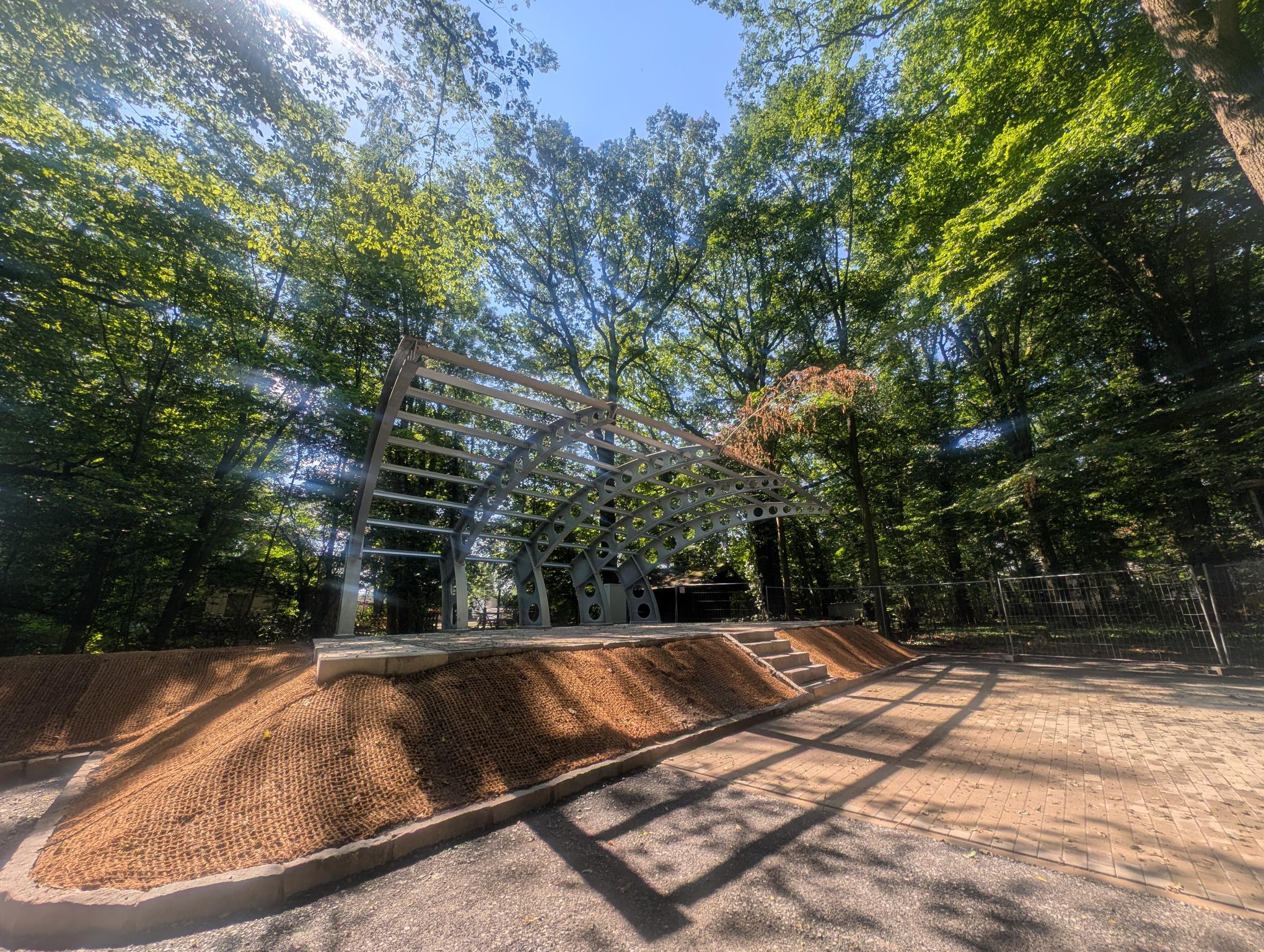 Parkbühne Biehlen